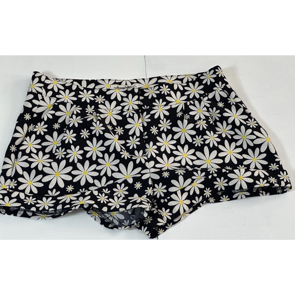 Women’s‎ Juniors Spacegirly Daisy Shorts Size 5 Cuff Shorts